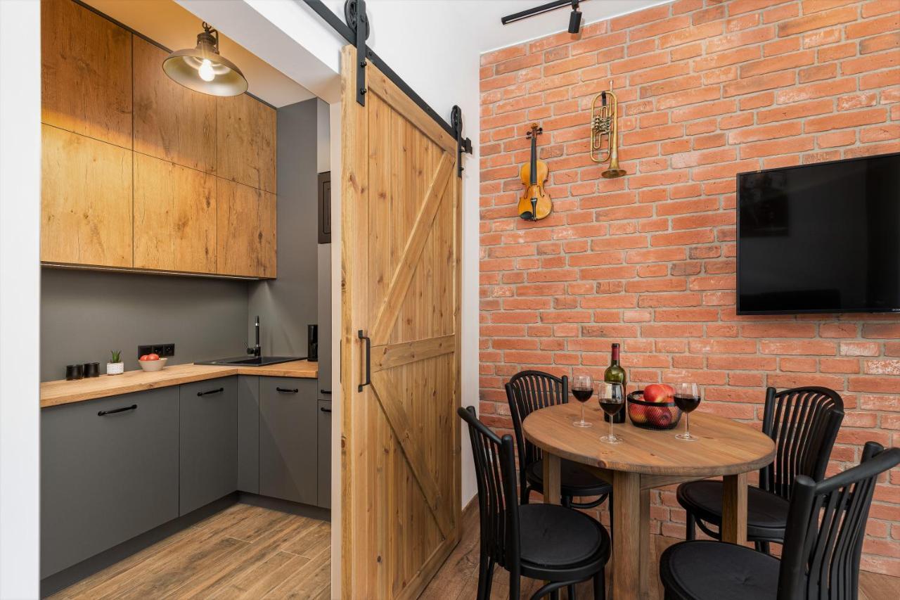 Jazz Station Apartment Go New & Pure คราคูฟ ภายนอก รูปภาพ