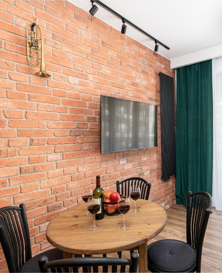 Jazz Station Apartment Go New & Pure คราคูฟ ภายนอก รูปภาพ