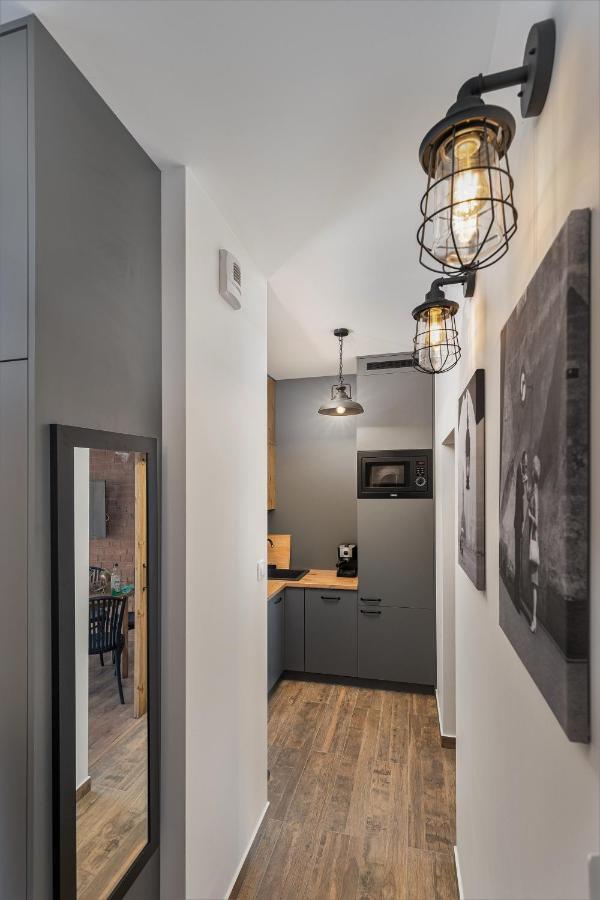 Jazz Station Apartment Go New & Pure คราคูฟ ภายนอก รูปภาพ